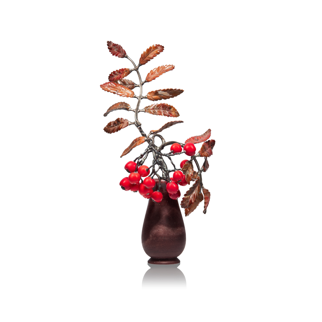 Камнерезная композиция "Рябиновая ветвь"