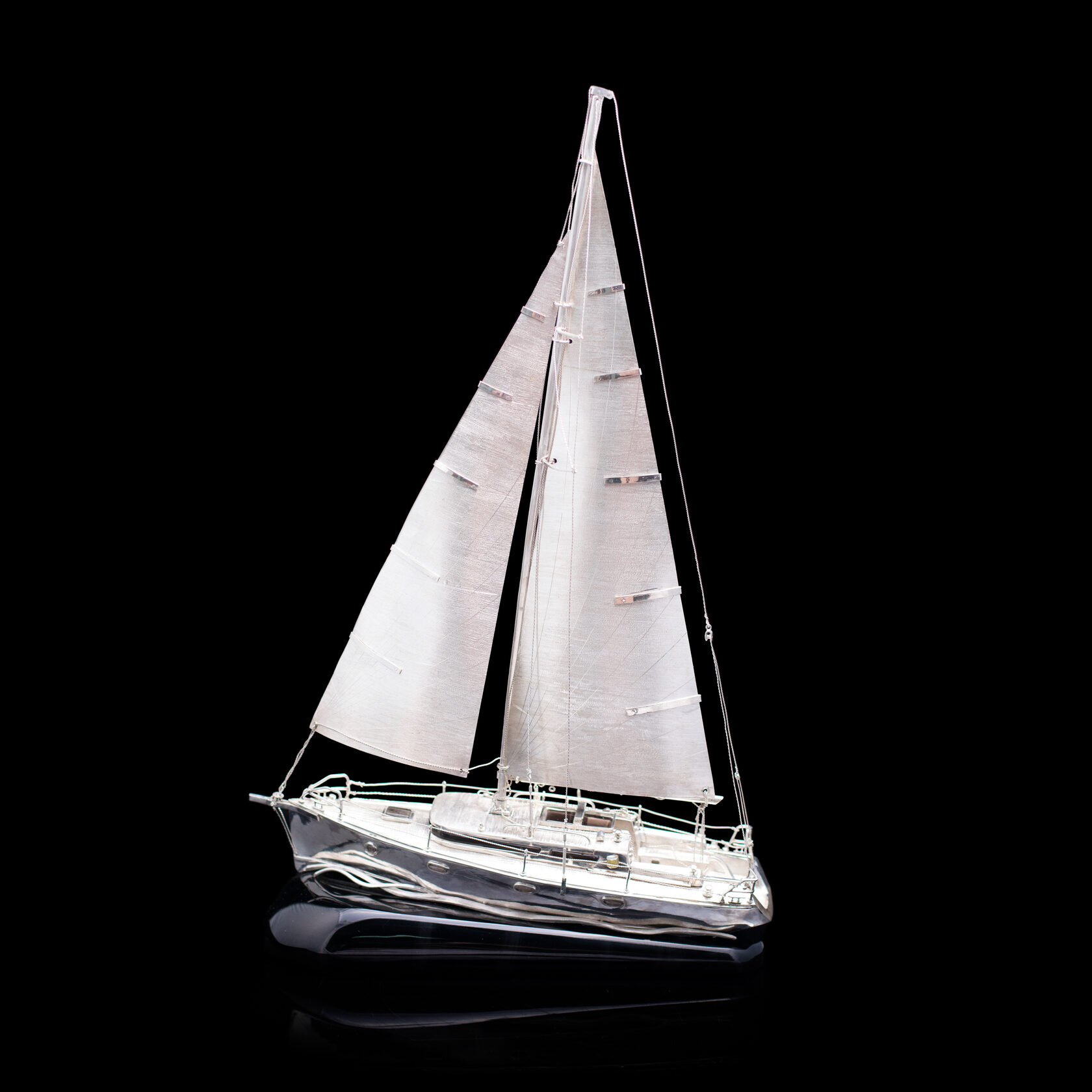 Парусная яхта из серебра 925 «Heritage»