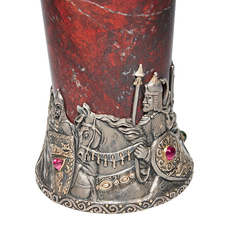 Камнерезная композиция А10003 "Безумство храбрых"