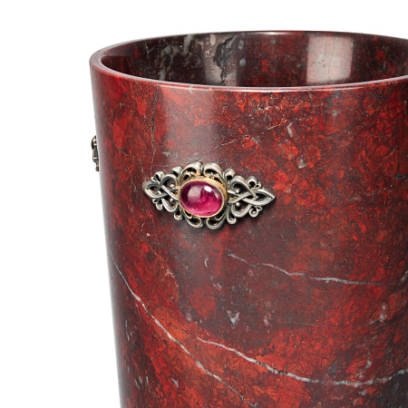 Камнерезная композиция А10003 "Безумство храбрых"